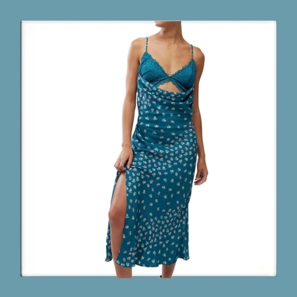 🆕Gossamer Glow Lace Trim Nightgown/Midi Dress by Free People/Intimately - Small - Picture 3 of 15